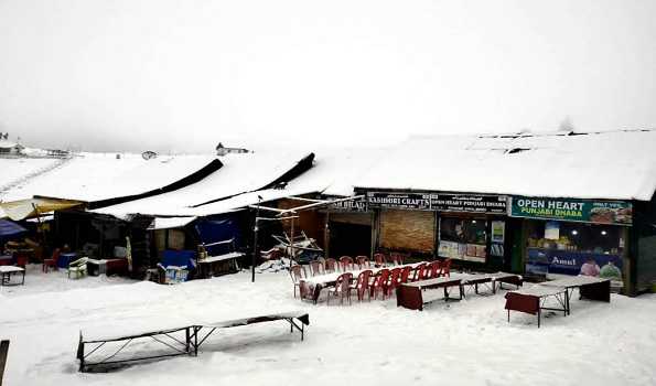 Higher Reaches Of Kashmir, Gulmarg, Sonamarg Receives Fresh Snowfall ...