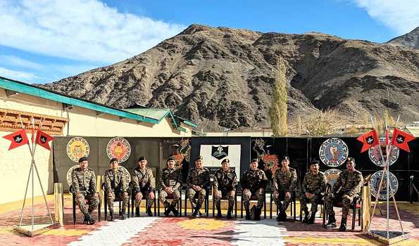 Northern Army Commander Visits Forward Areas In Ladakh Reviews Winter